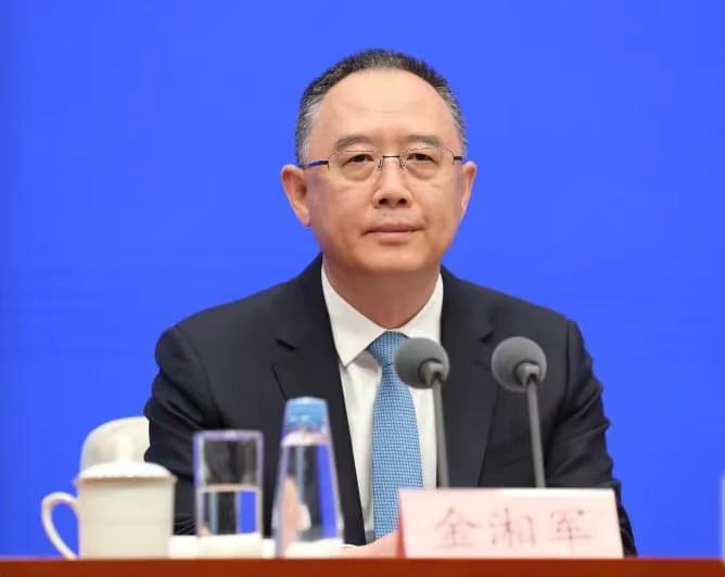 今年已有8名正部级官员落马今年已有八名正部级官员落马，深度解析与观察